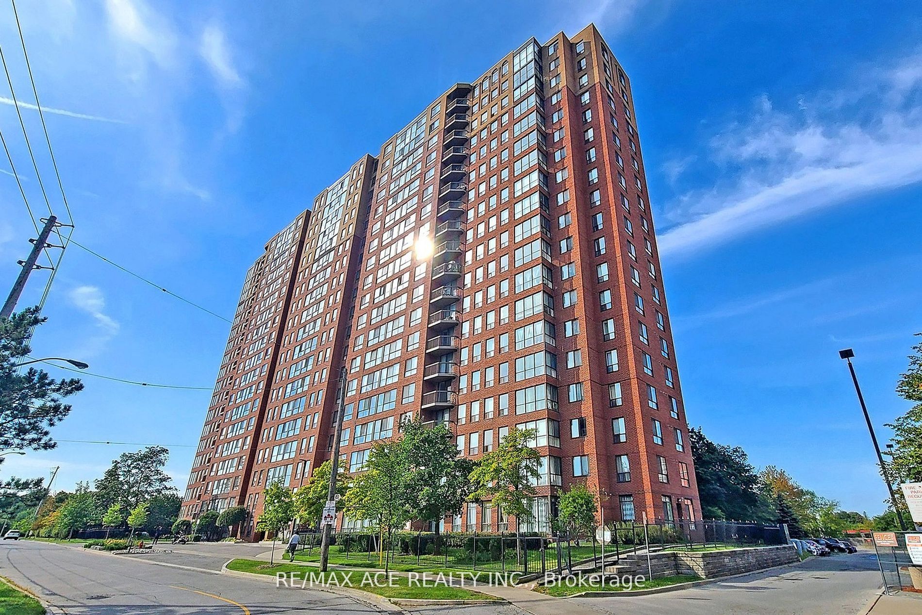 330 Mccowan Rd, #1008