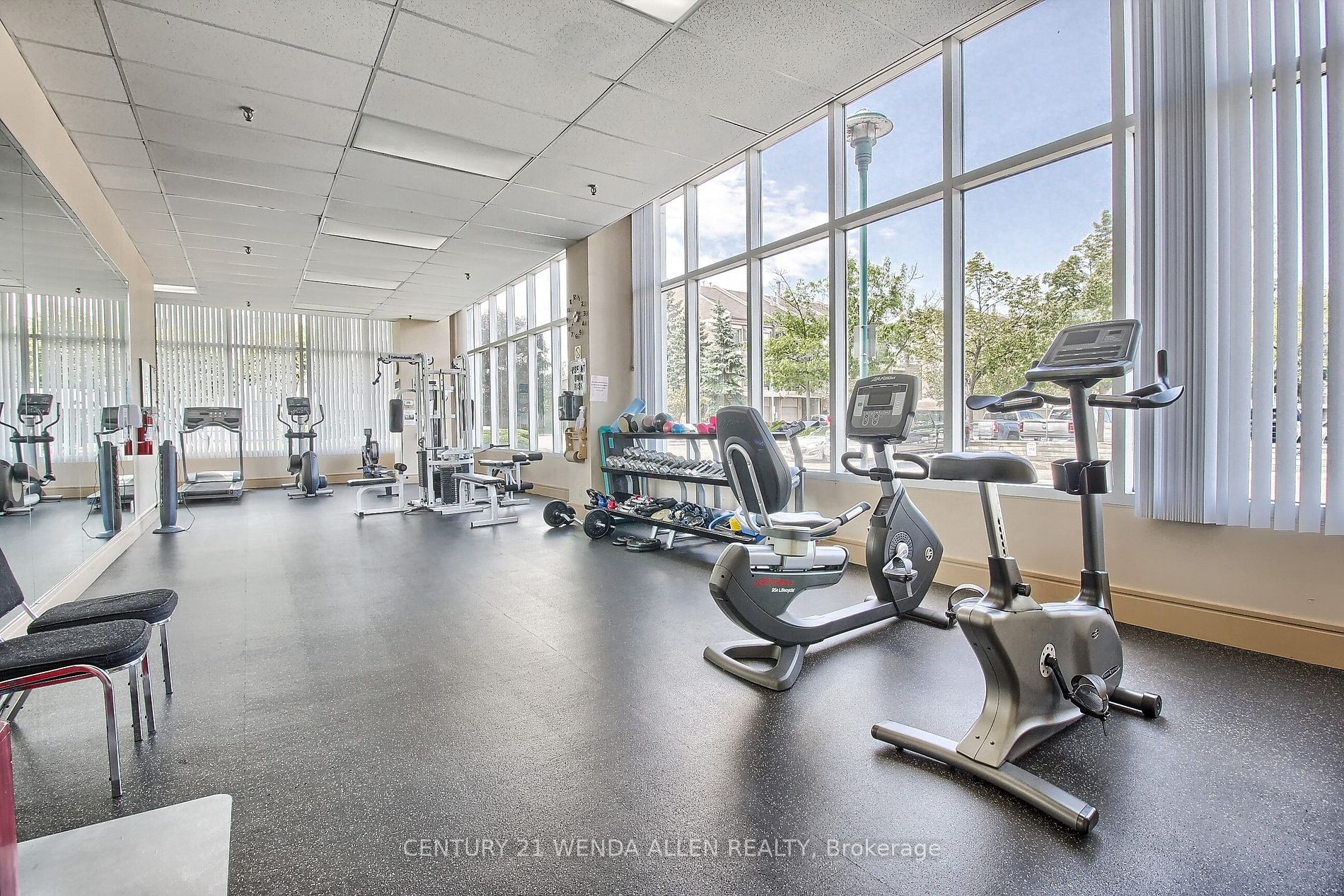 25 Cumberland Lane, #412