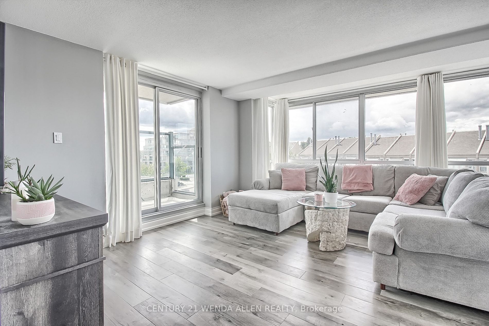 25 Cumberland Lane, #412