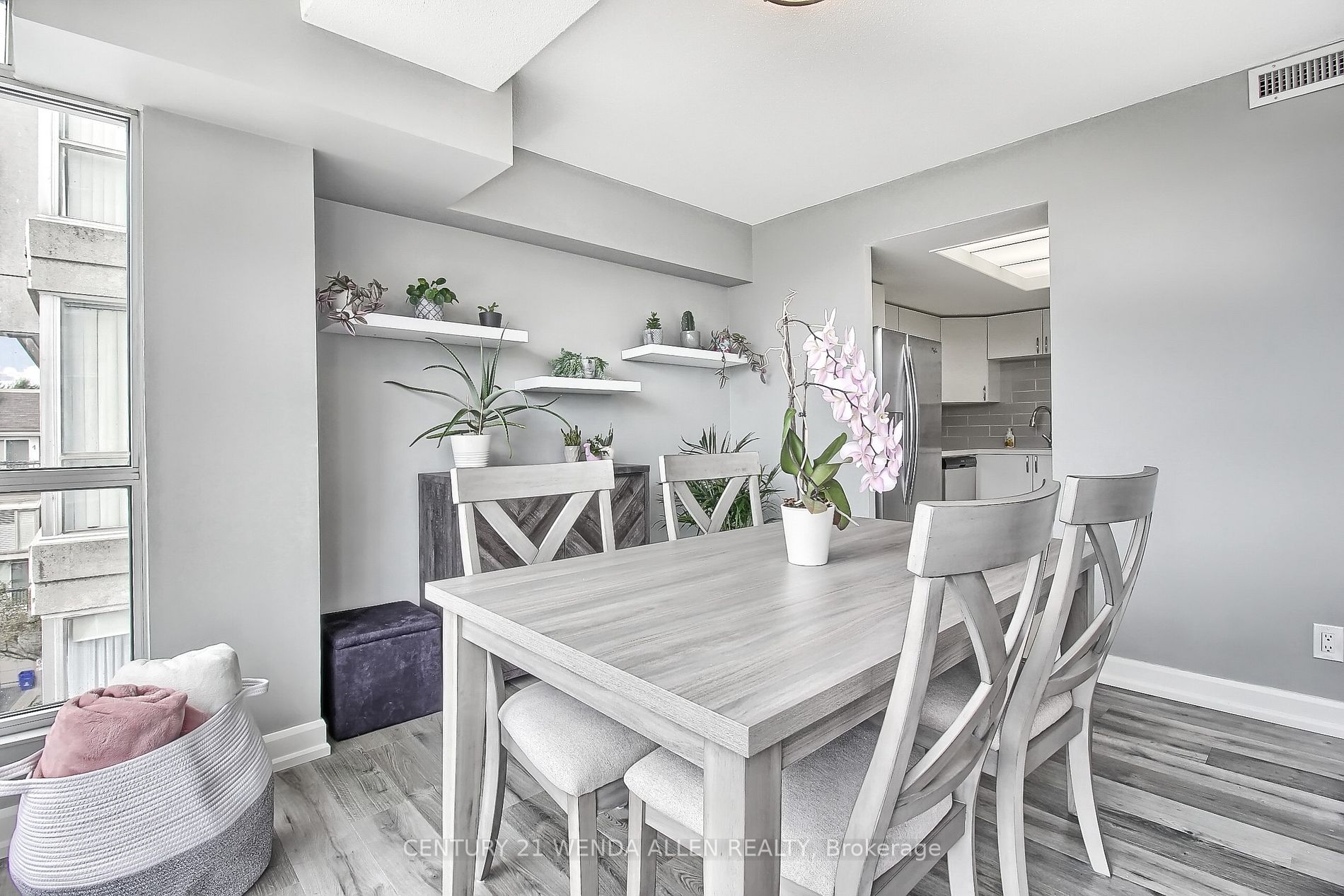 25 Cumberland Lane, #412