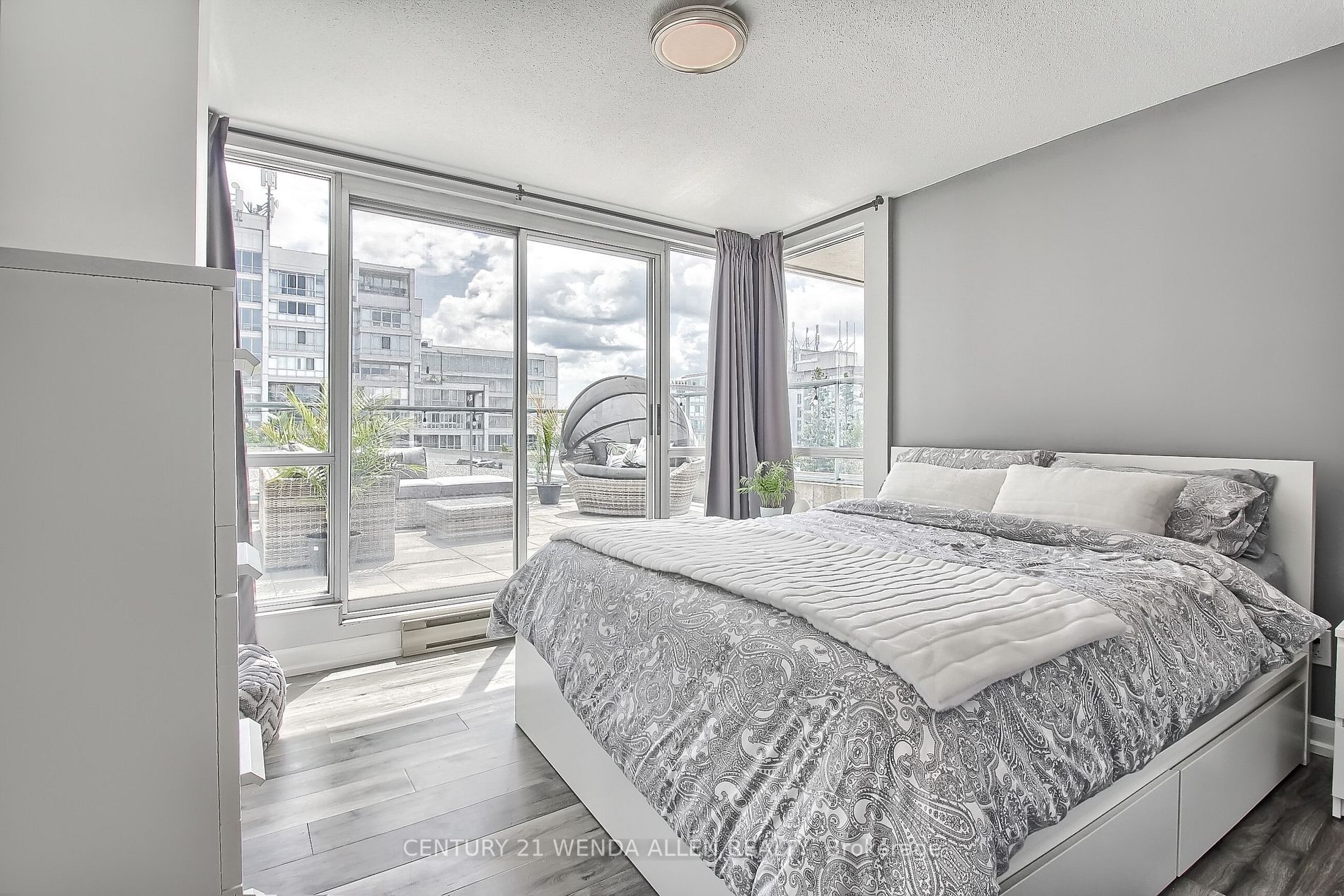 25 Cumberland Lane, #412