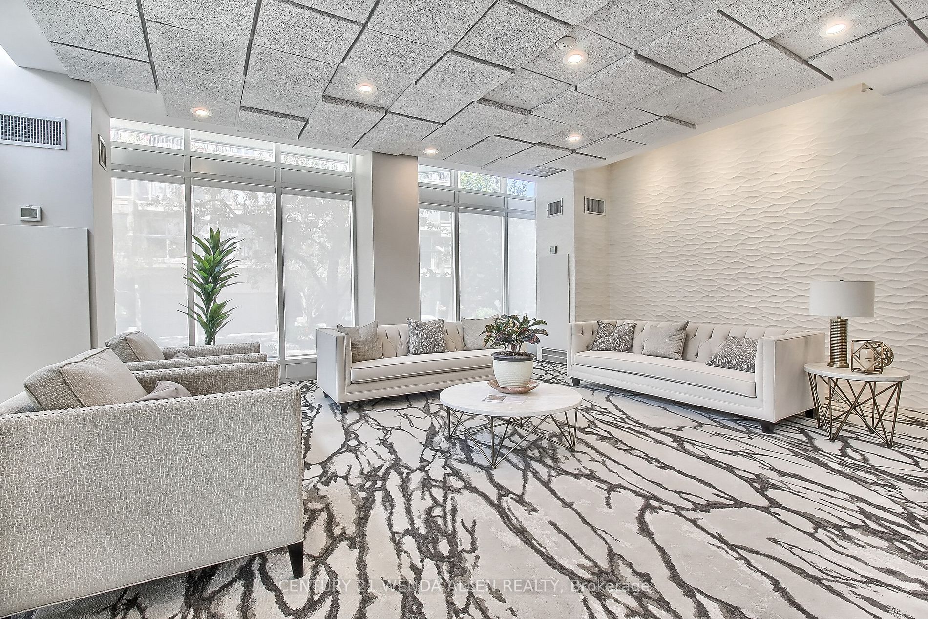 25 Cumberland Lane, #412