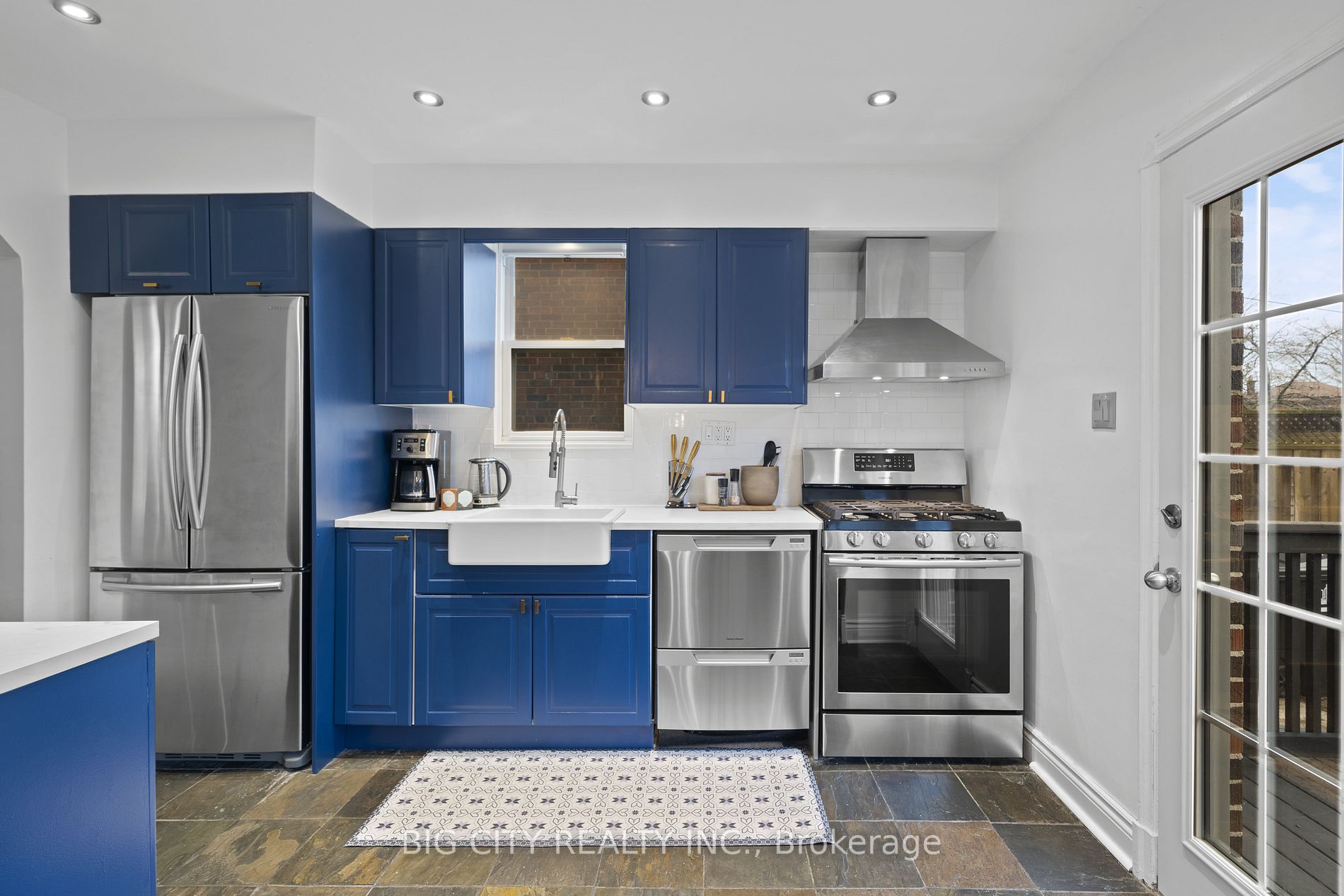 16 Don Mills Road