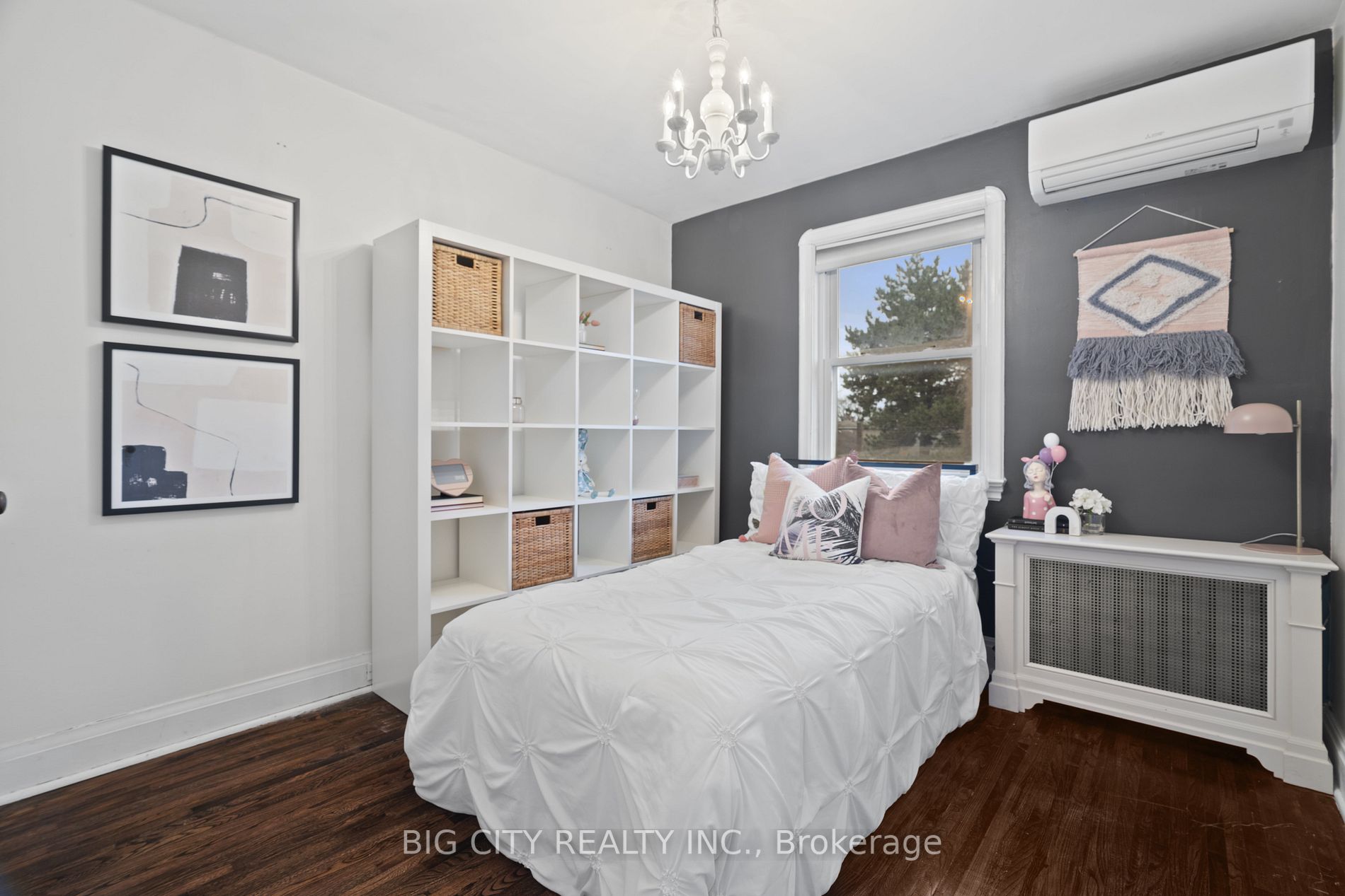 16 Don Mills Road