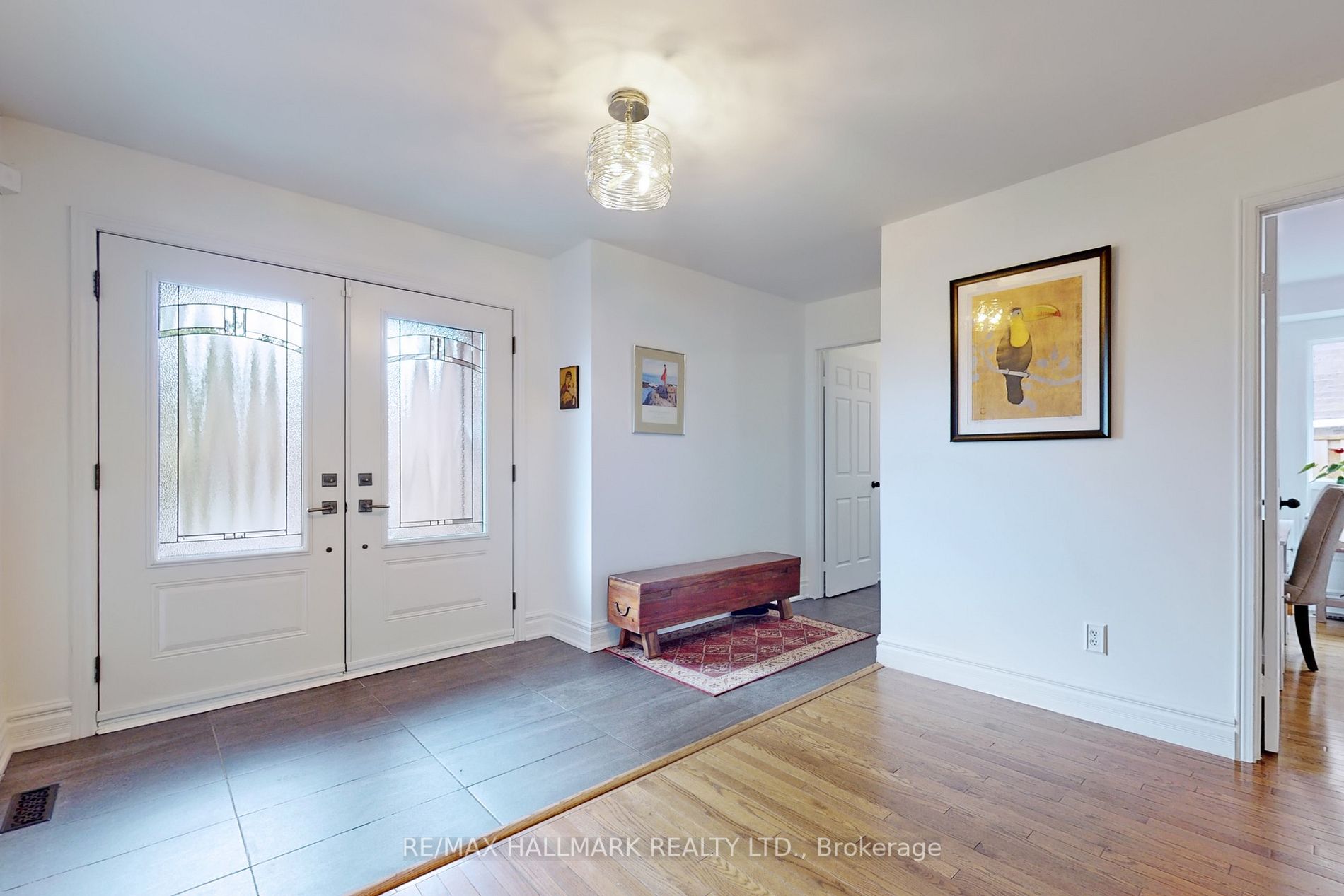 69 Blueking Crescent