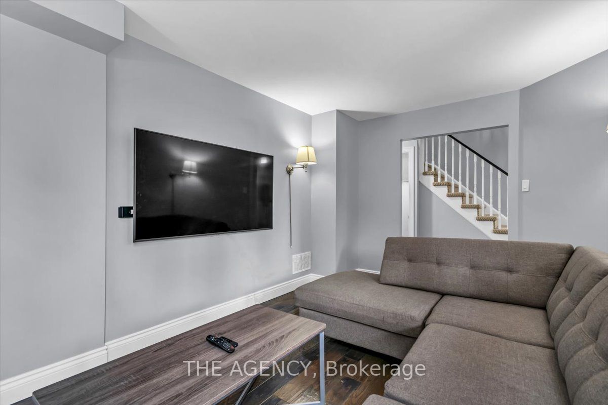 58 Wyndfield Cres
