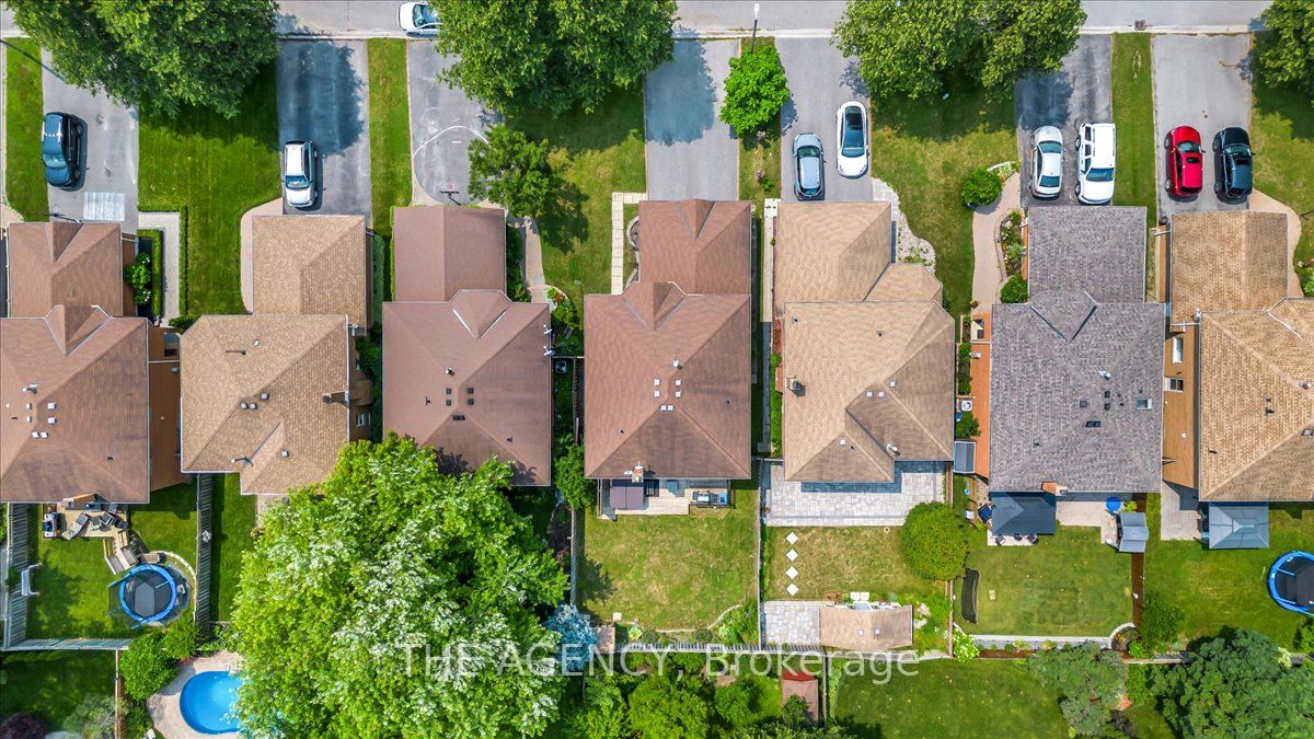 58 Wyndfield Cres
