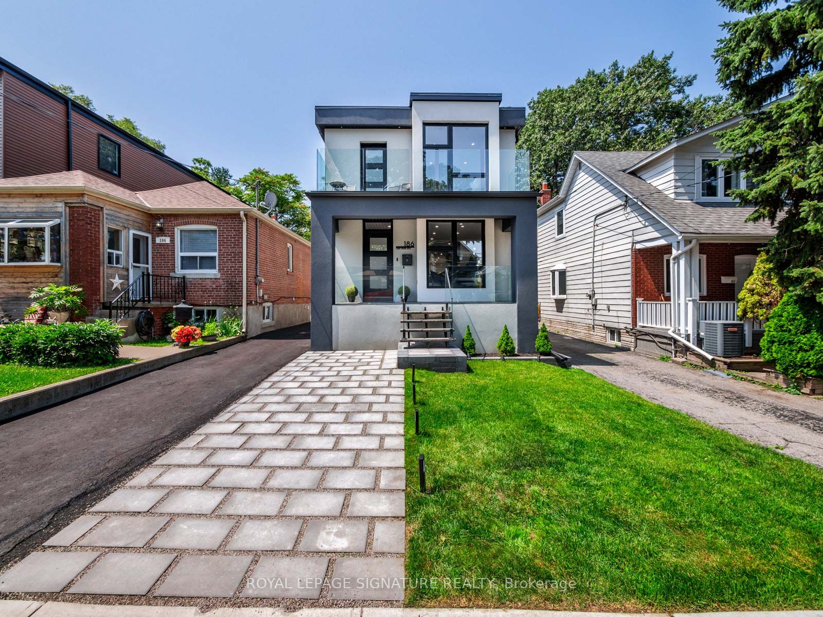 186 Oak Park Ave