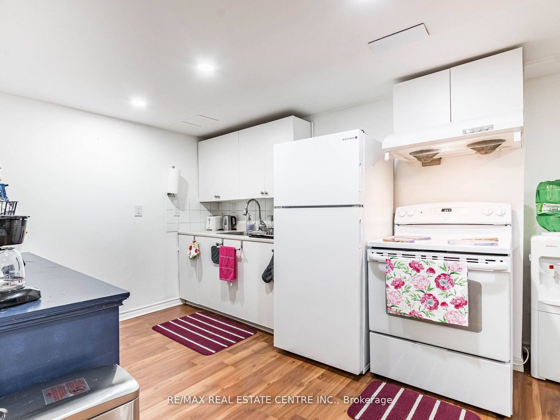 764 Hampton Crt