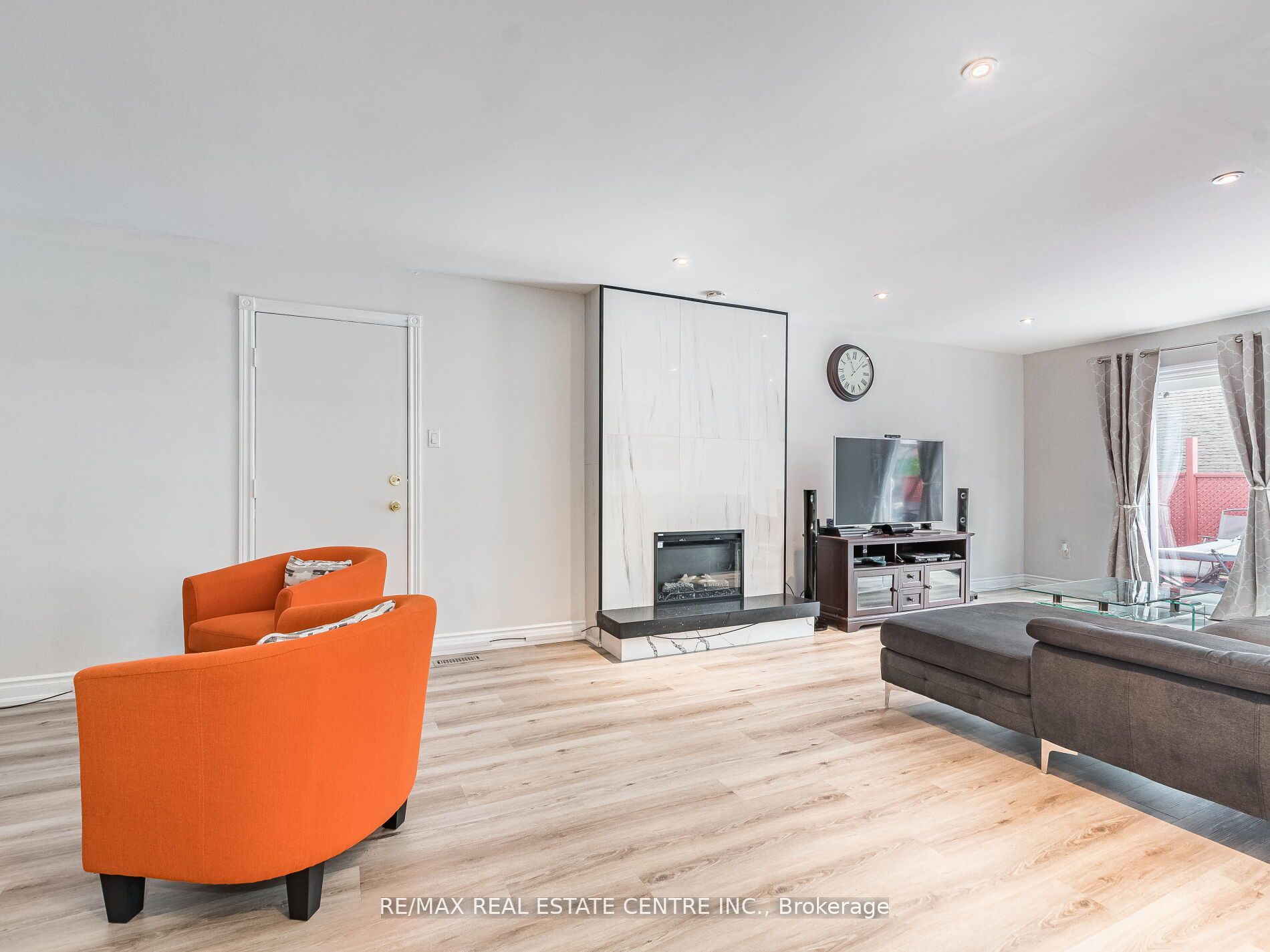 764 Hampton Crt