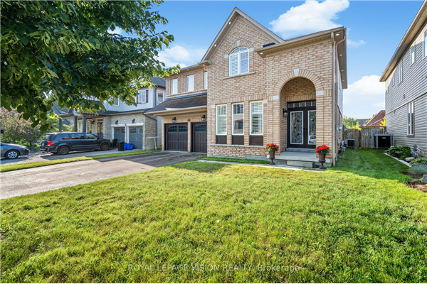 64 Claridge Cres, Whitby