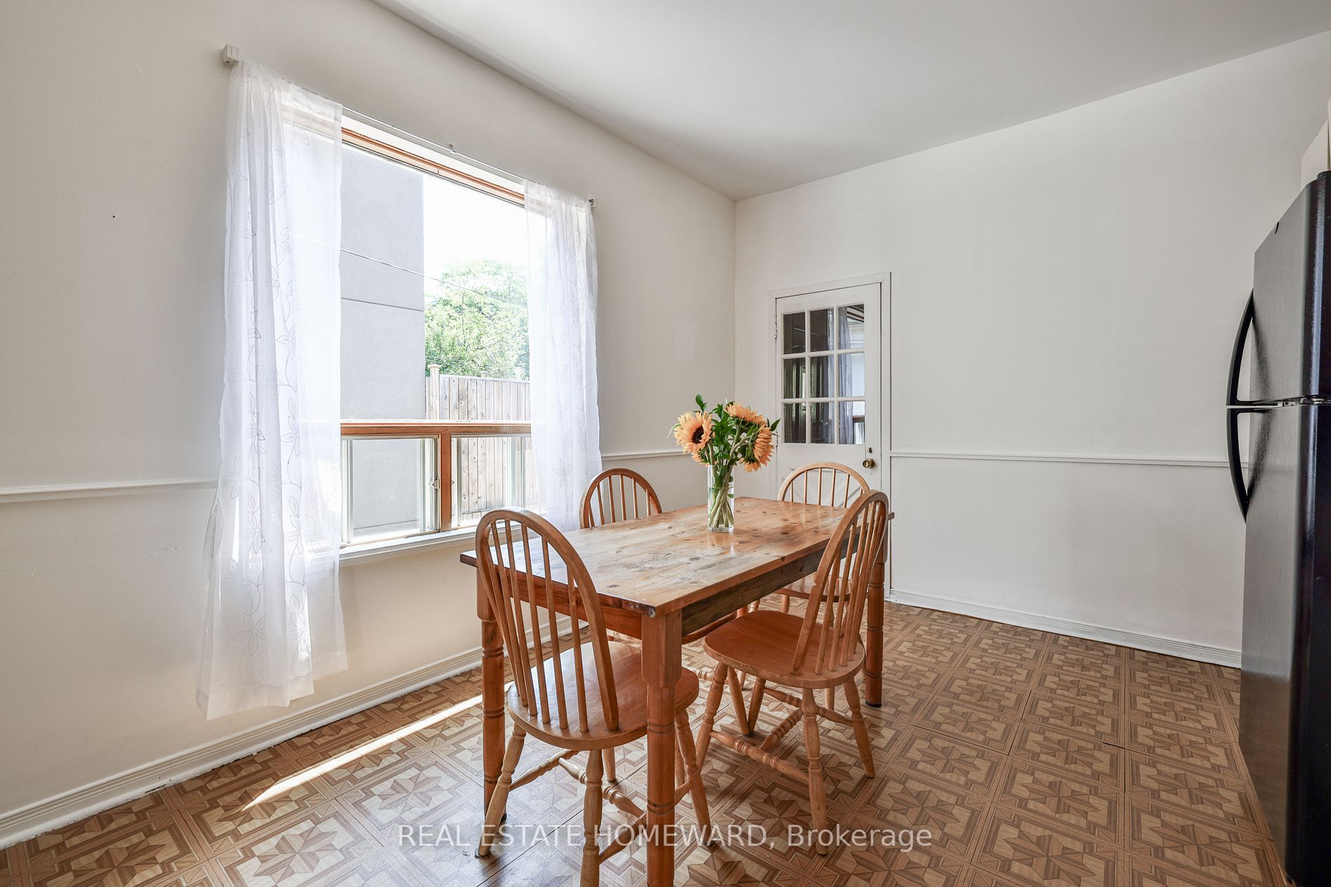 229 Gamble Ave