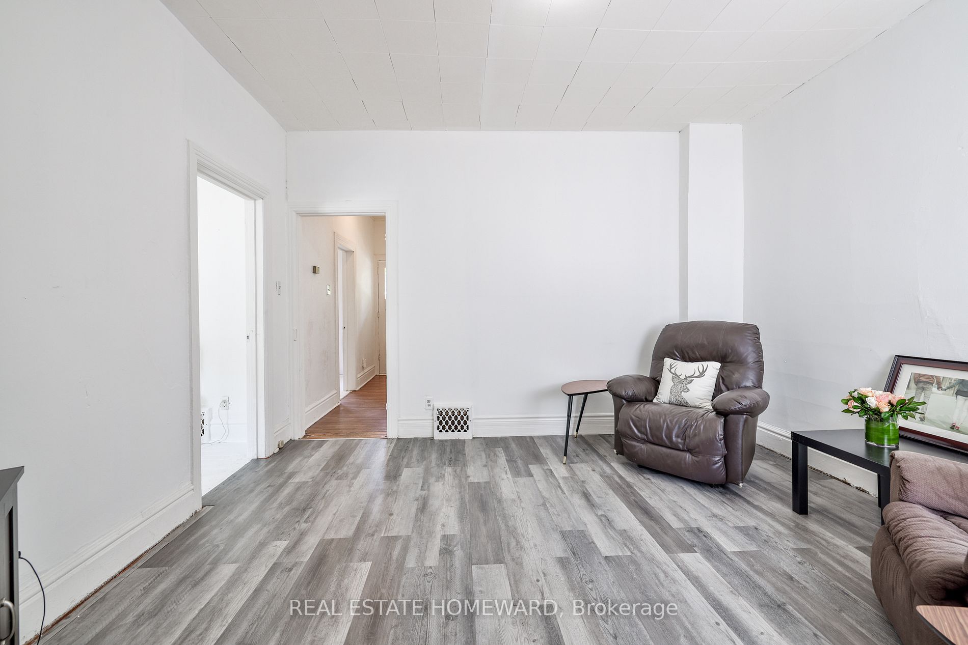 229 Gamble Ave