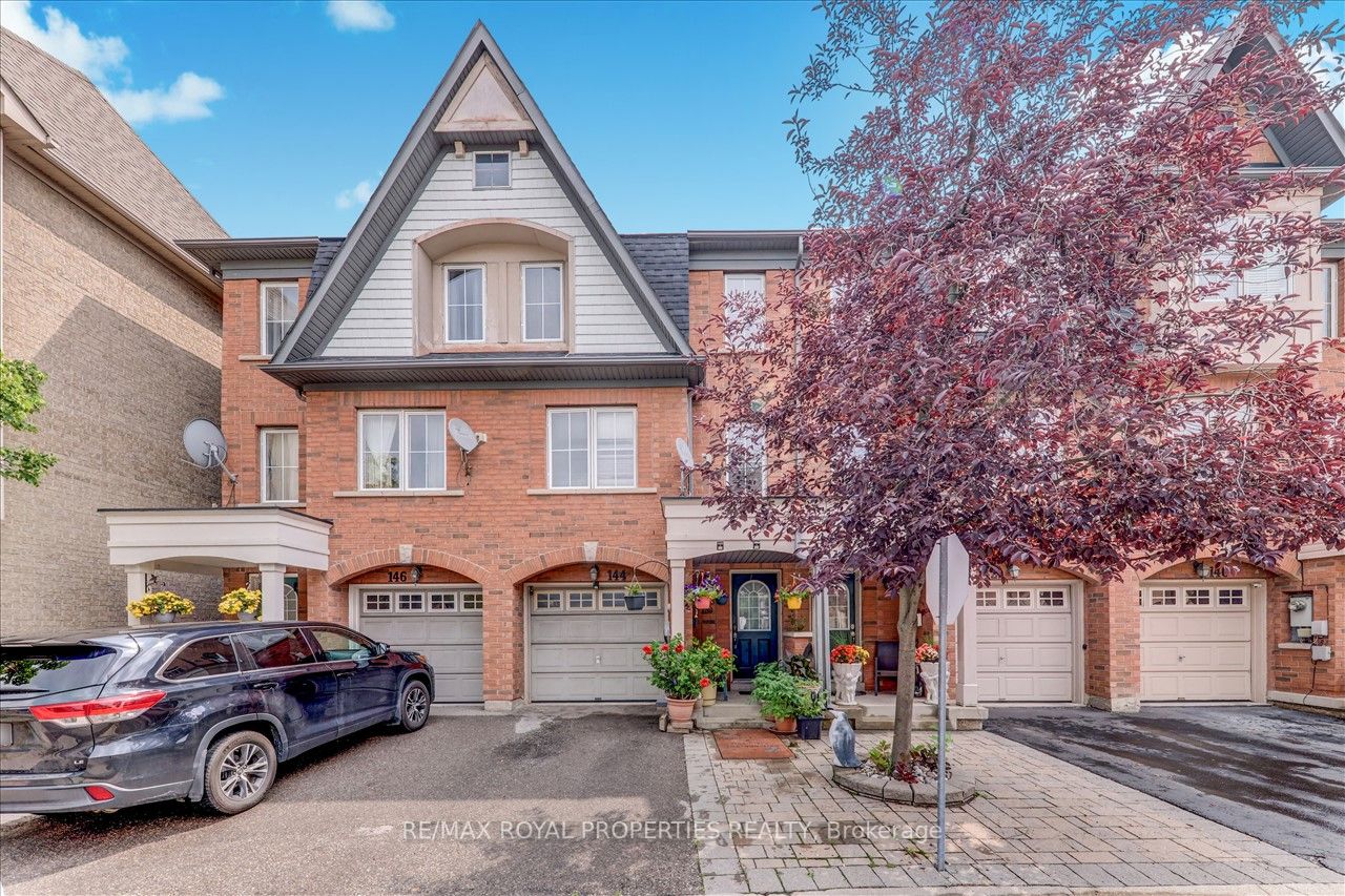 144 Jenkinson Way, #14