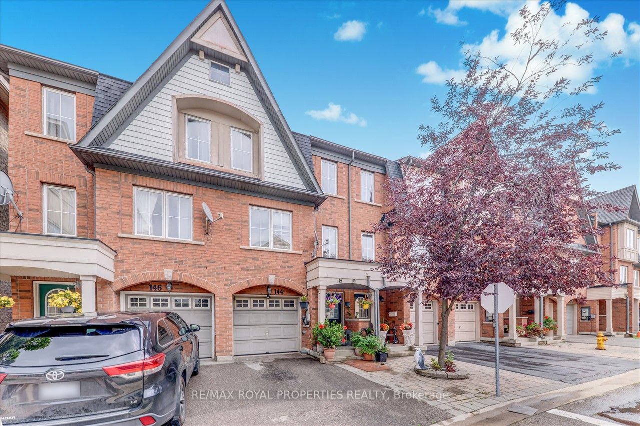 144 Jenkinson Way, #14