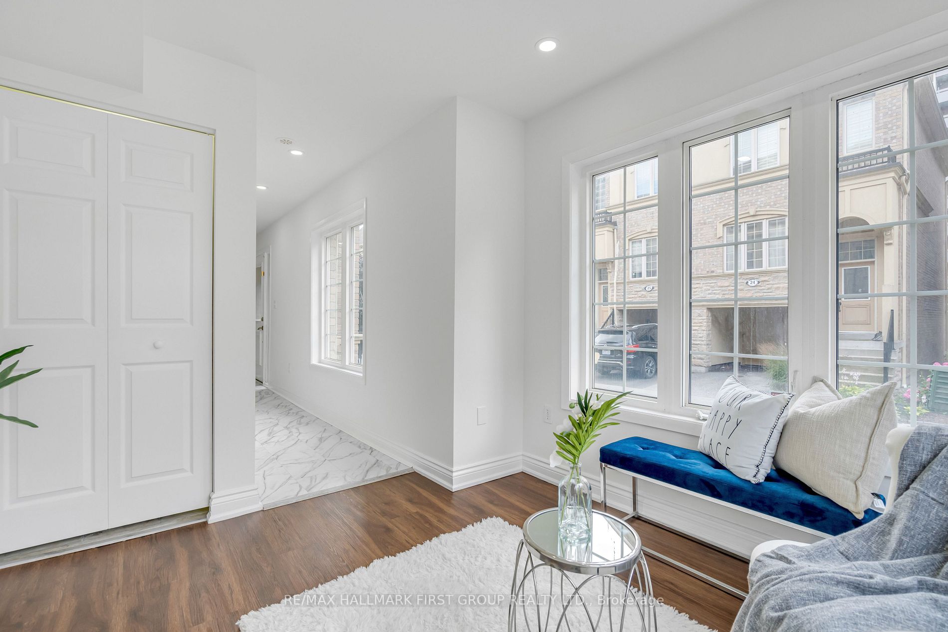 1250 St Martins Dr, #96