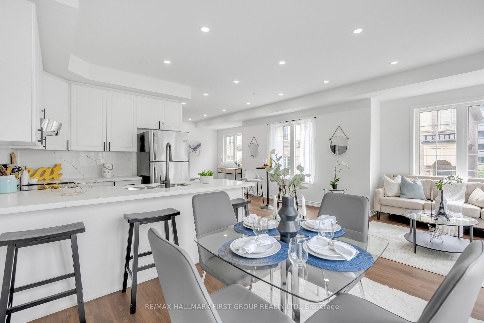 1250 St Martins Dr, #96
