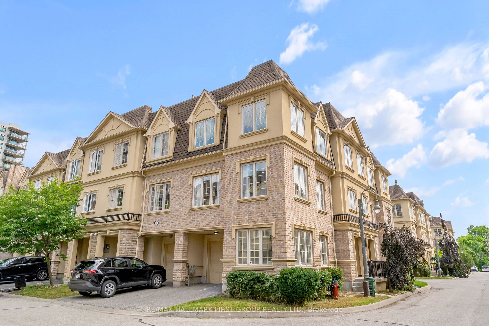 1250 St Martins Dr, #96