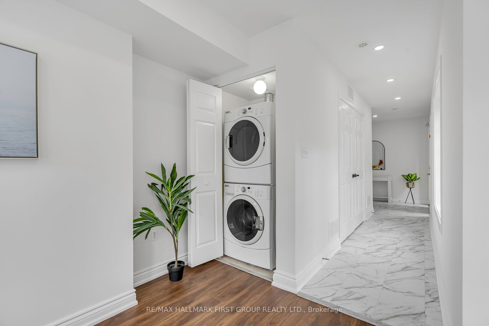1250 St Martins Dr, #96