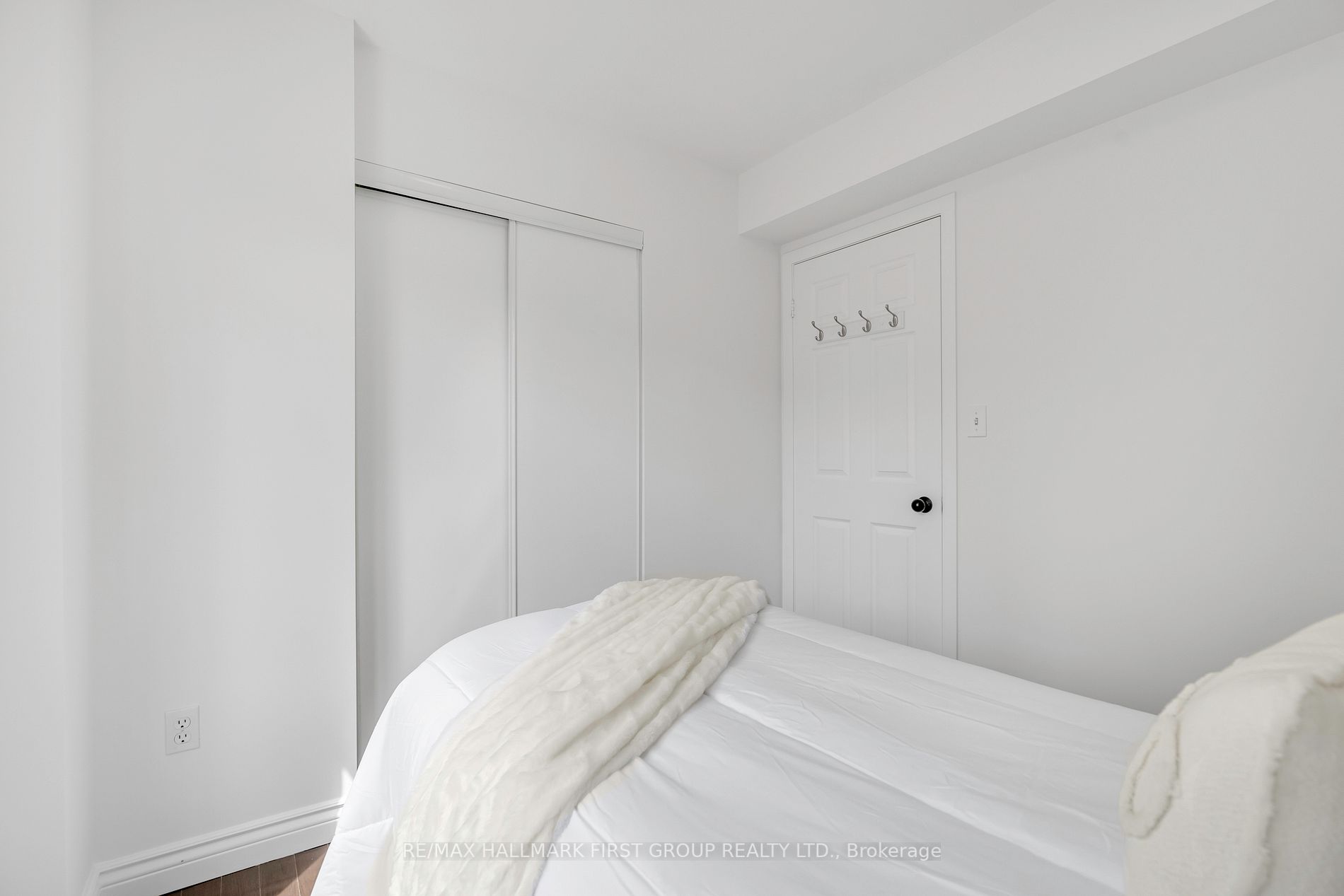 1250 St Martins Dr, #96