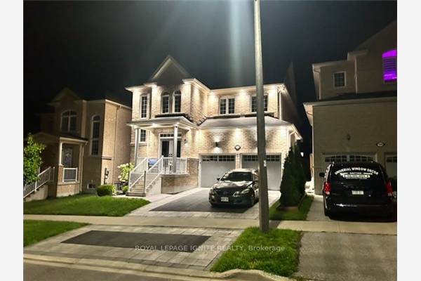 892 William Lee Ave, Oshawa