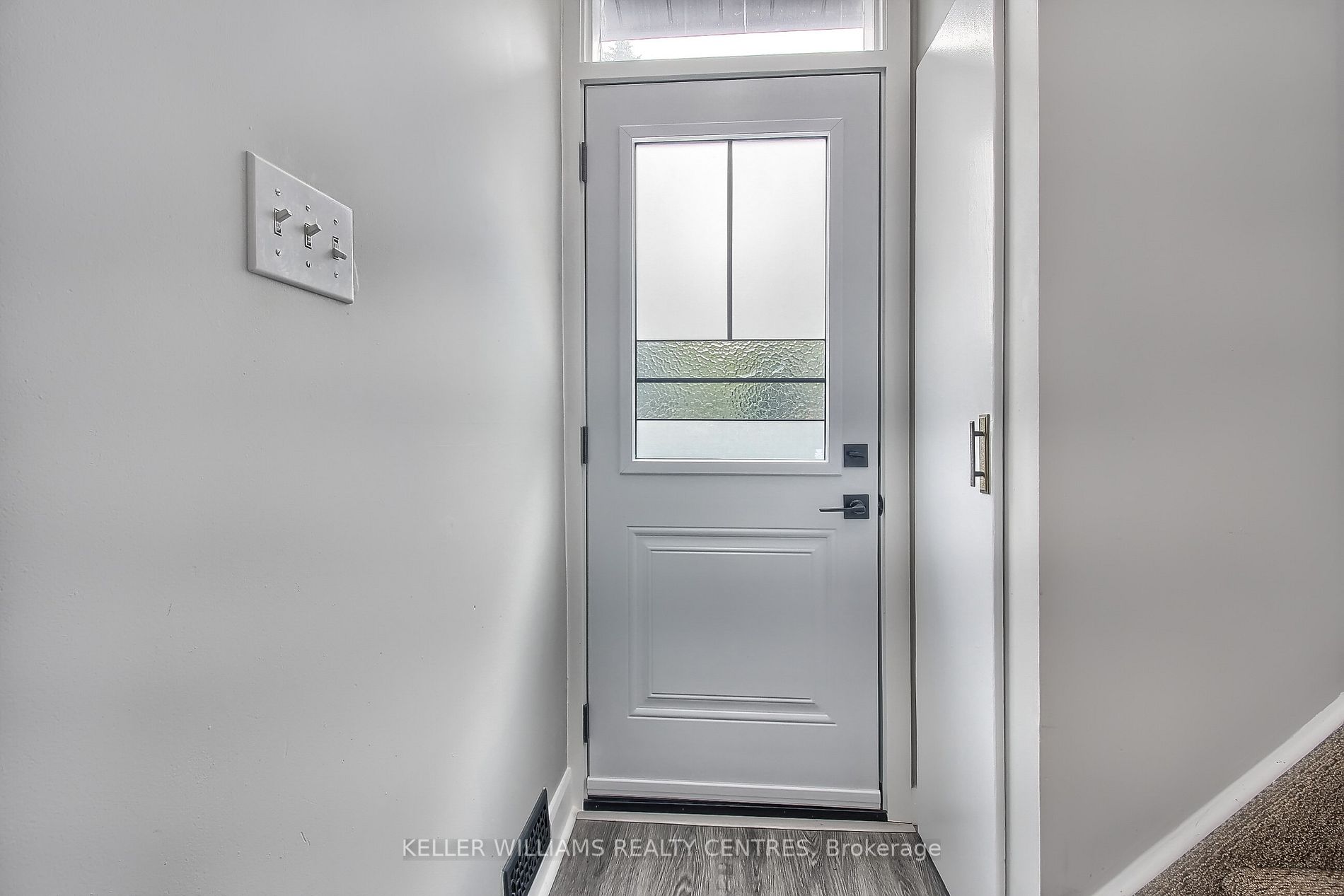 44 Woodgarden Crescent