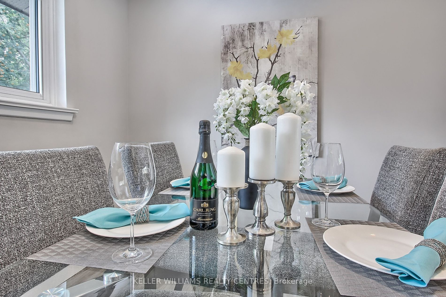44 Woodgarden Crescent