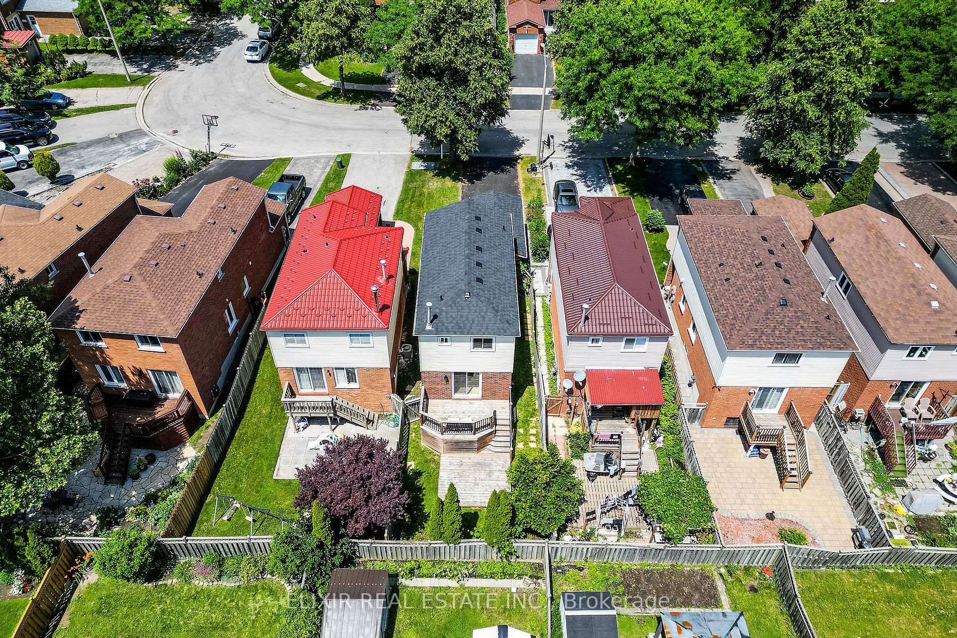 40 Marsdale Crescent