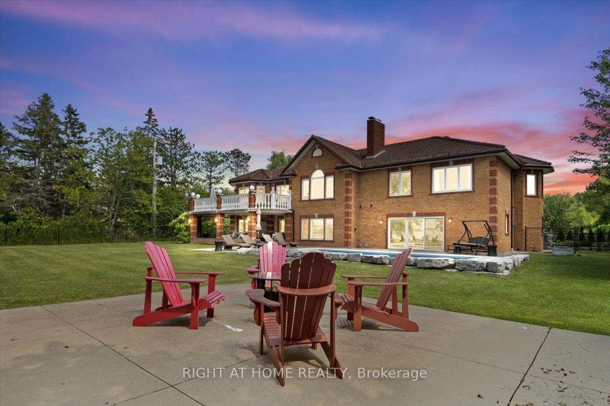 4 Williams Point Rd