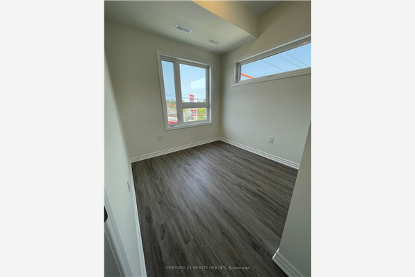 1081 Danforth Rd, Toronto