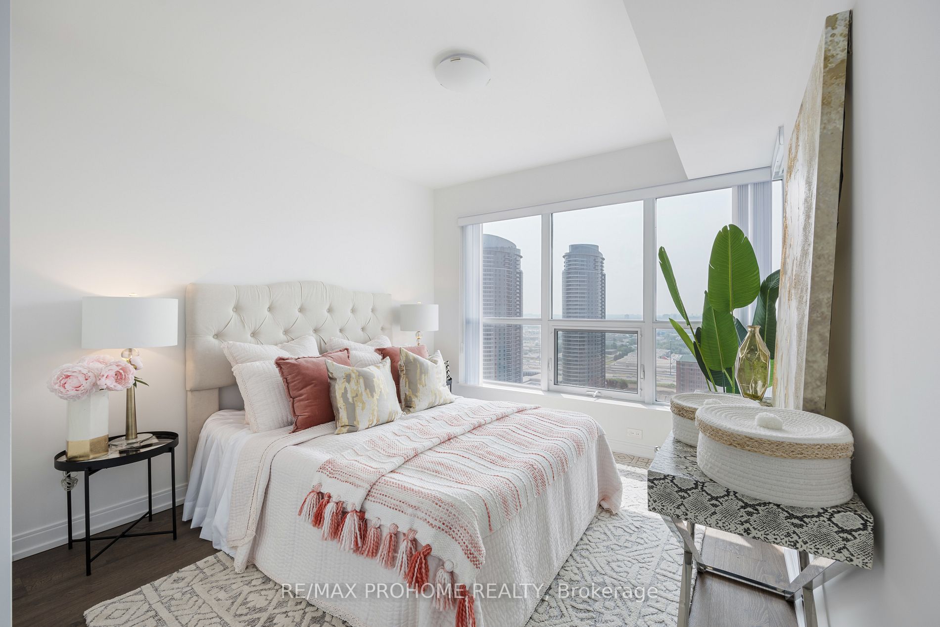 275 Village Green Sq, #2623