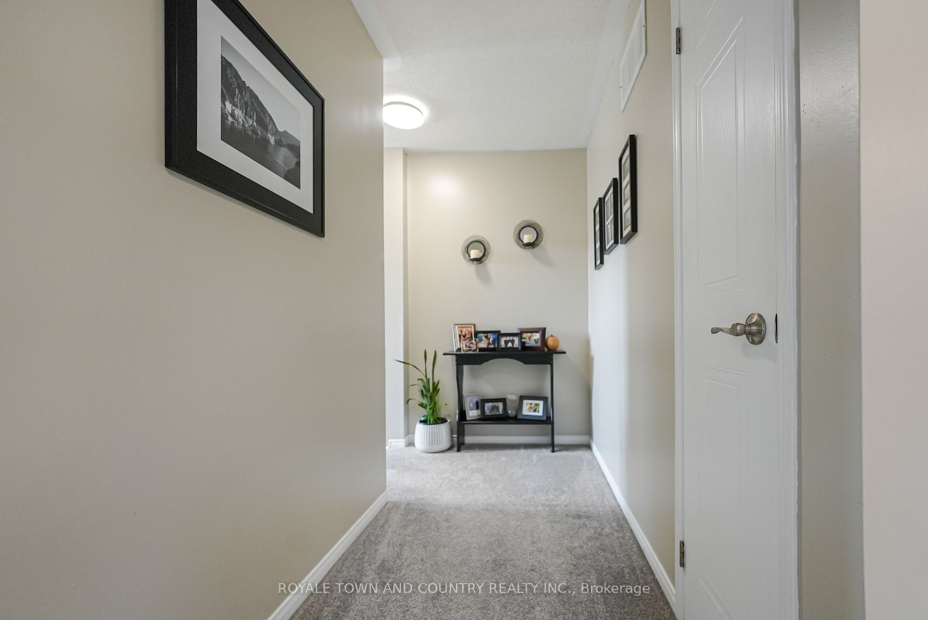 946 Glenbourne Crt