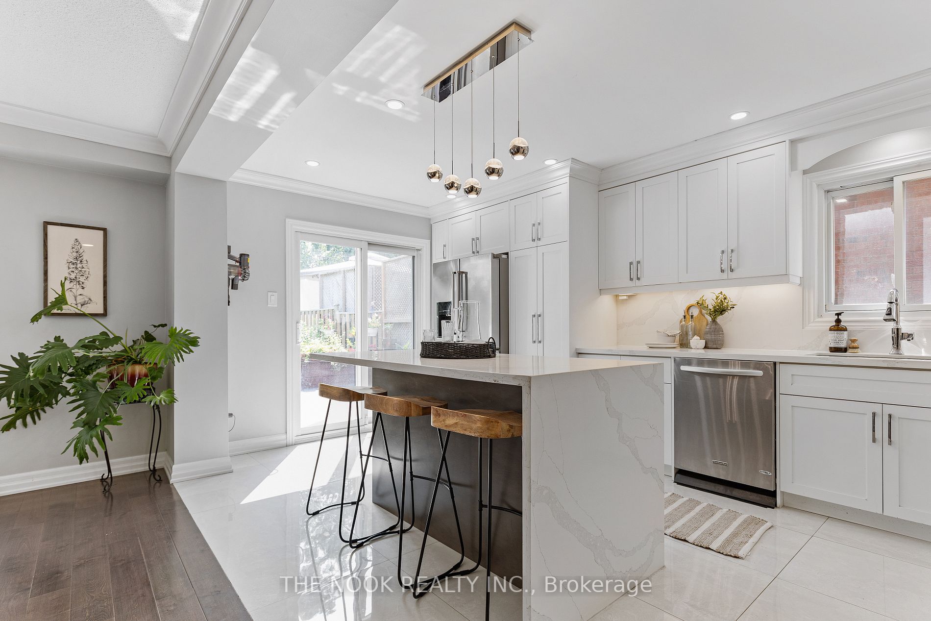 1649 Beaton Way