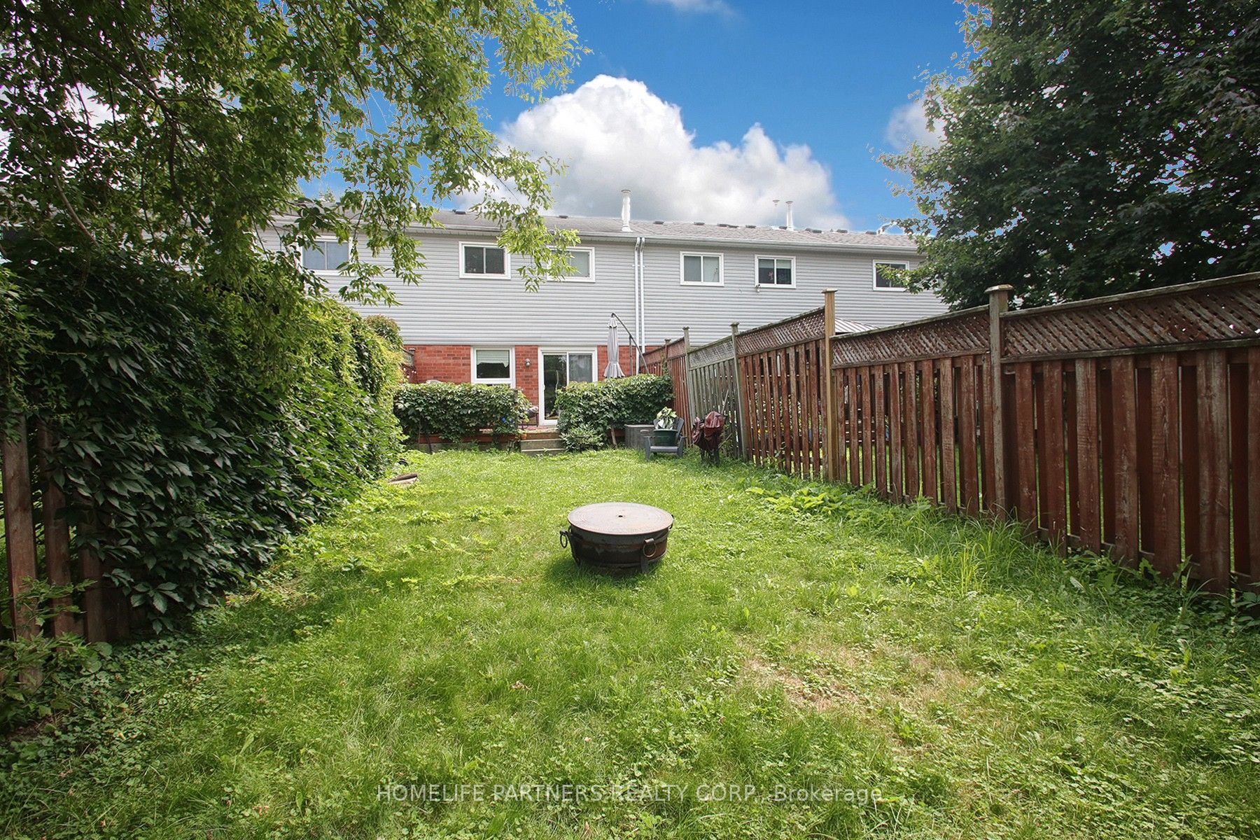143 Galbraith Crt