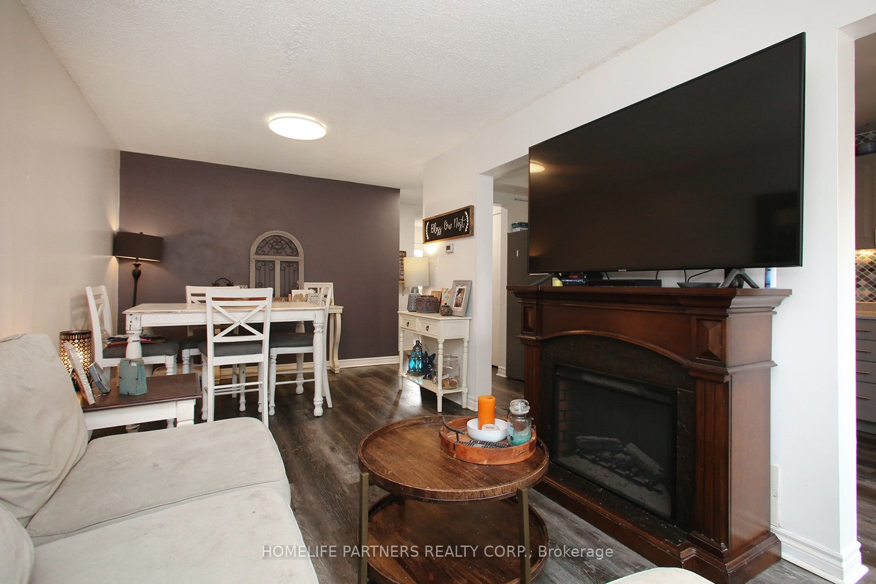 143 Galbraith Crt