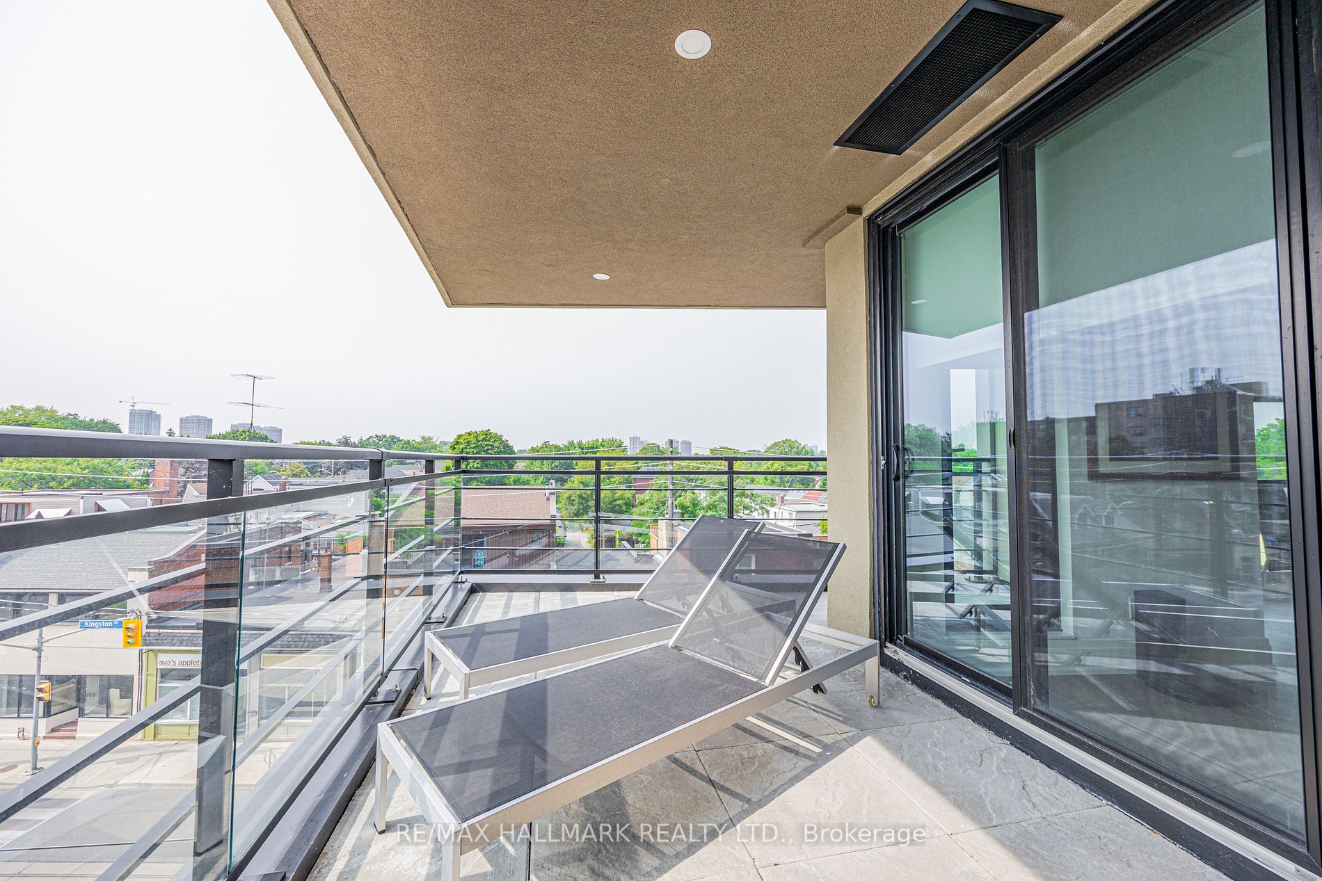 365 Beech Ave, #401