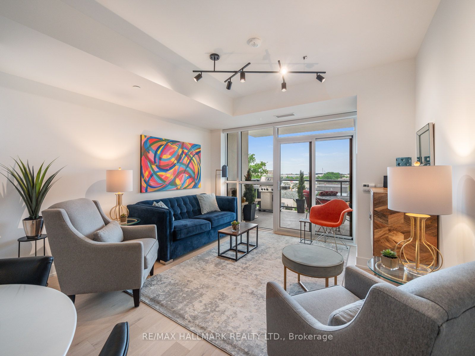 1331 Queen Street E, #604