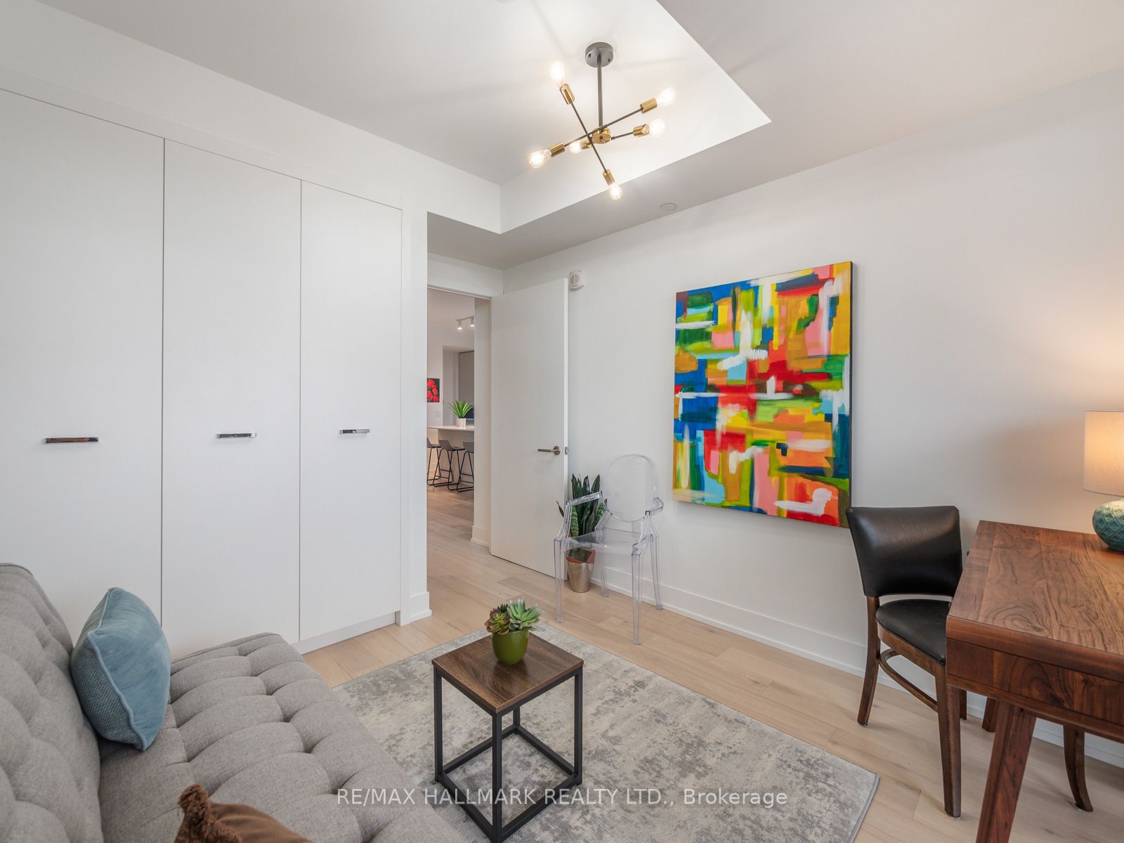 1331 Queen Street E, #604