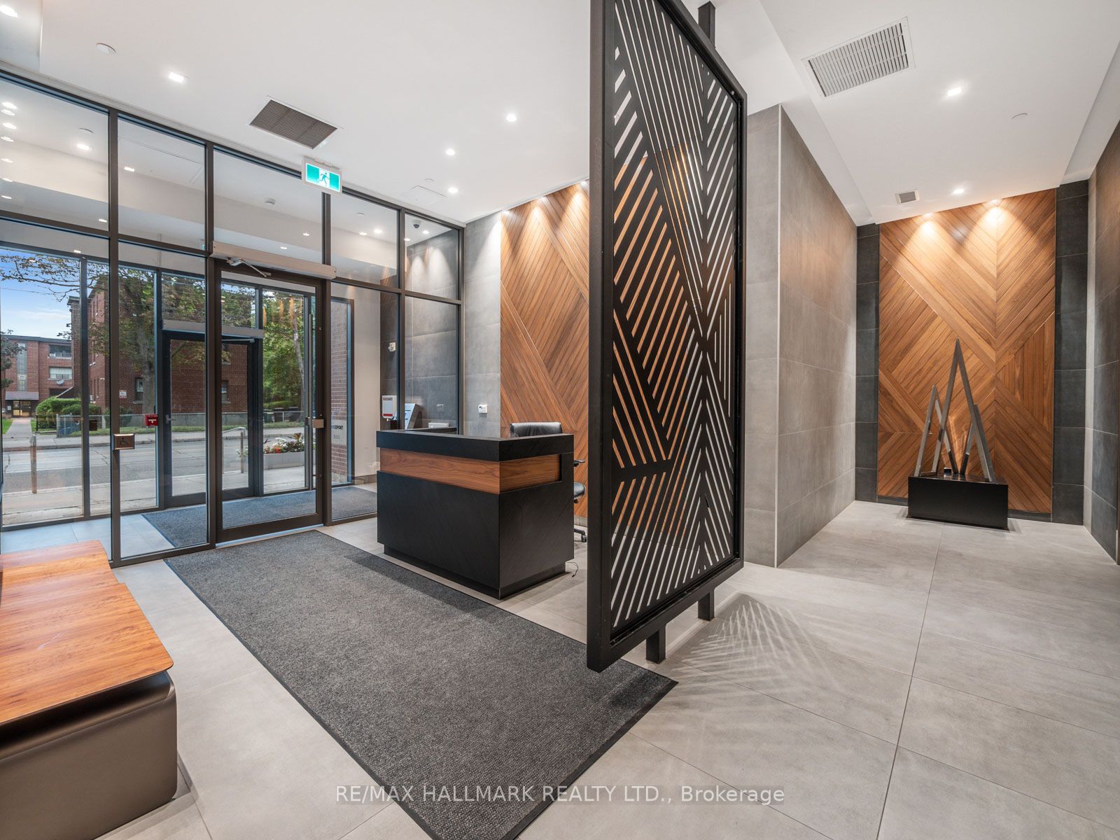 1331 Queen Street E, #604