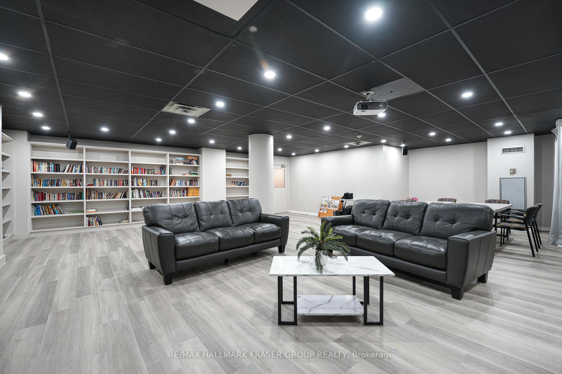 11753 Sheppard Ave E, #619