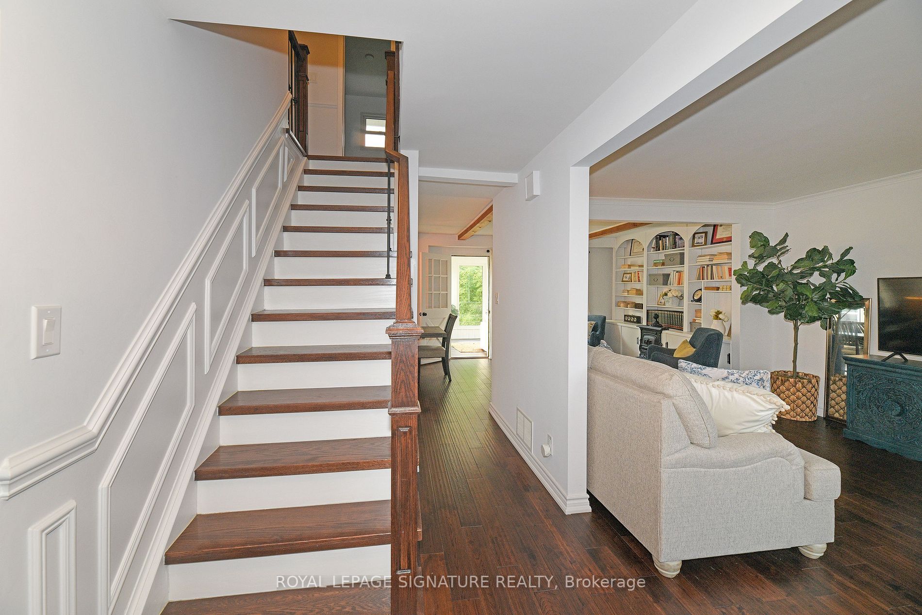 565 Rouge Hills Dr