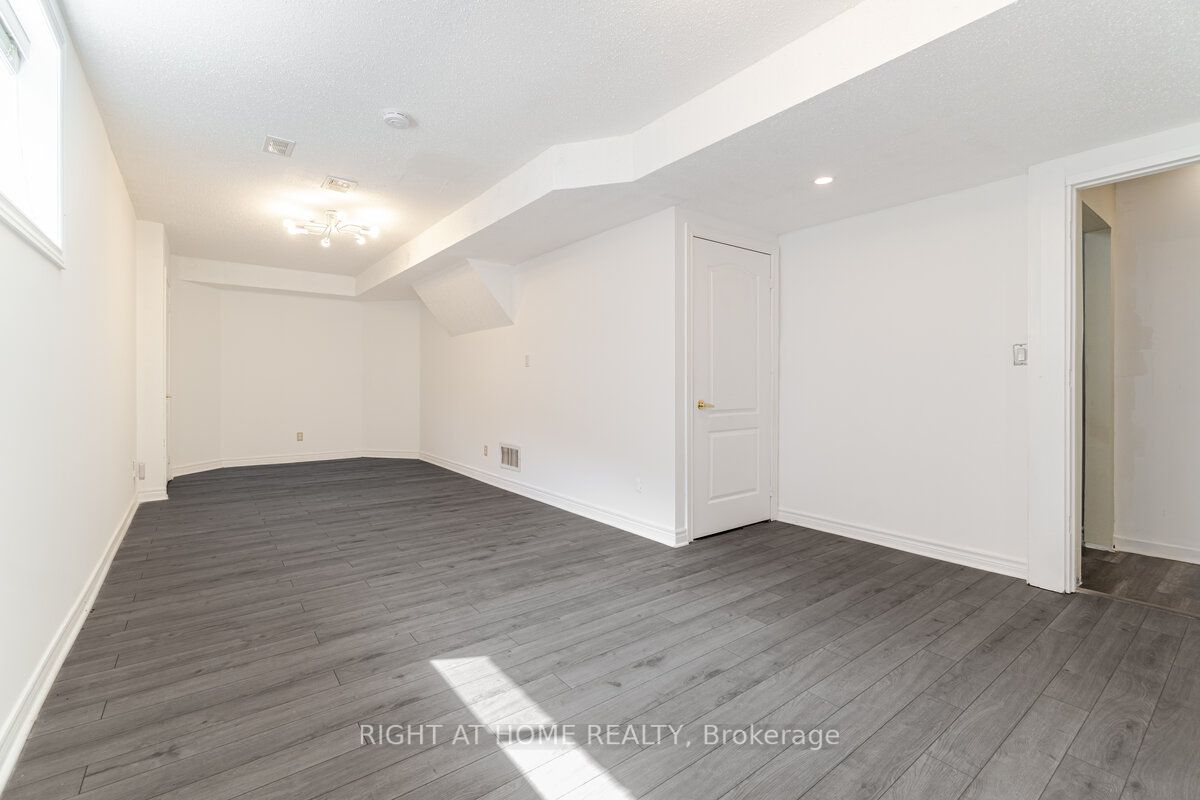 Listing E6700152 - Large Photo # 22