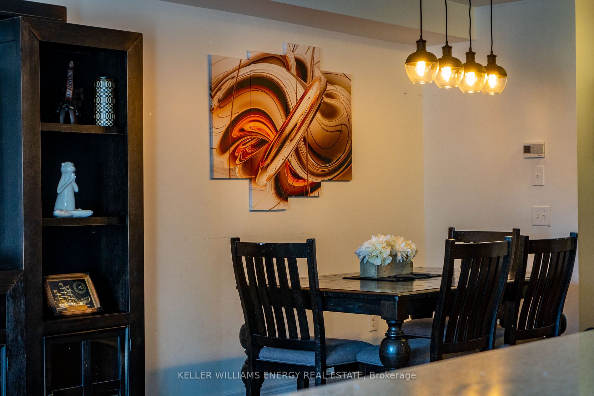 146 Dewell Crescent