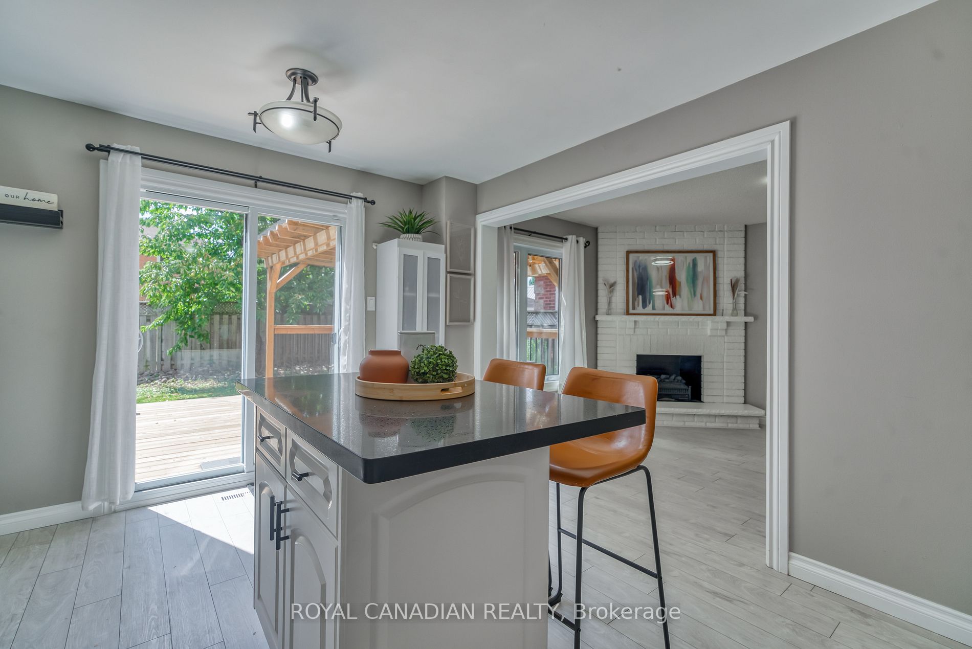 3 Mayfield Crescent