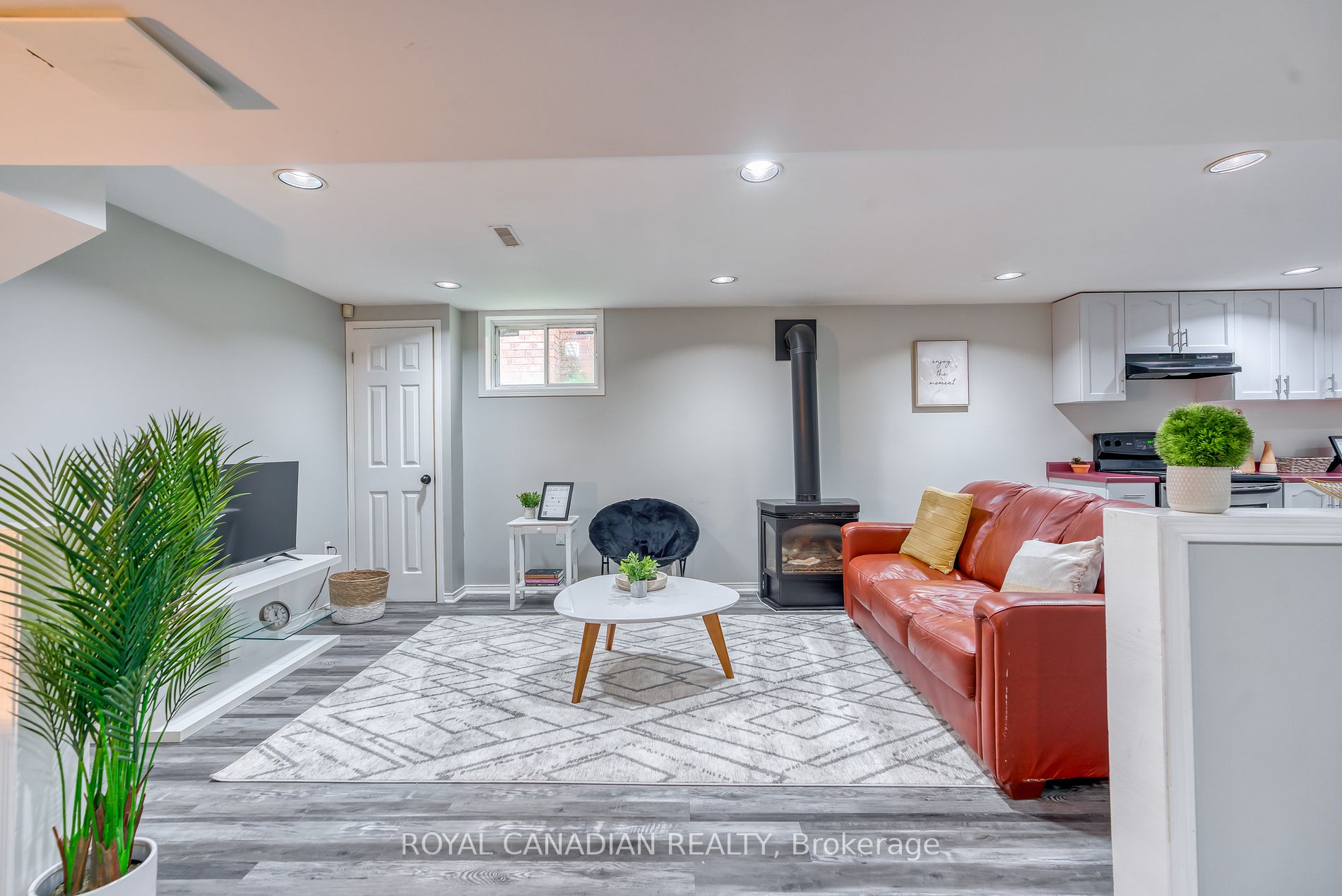 3 Mayfield Crescent