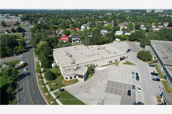 100 Middlefield Rd, Toronto