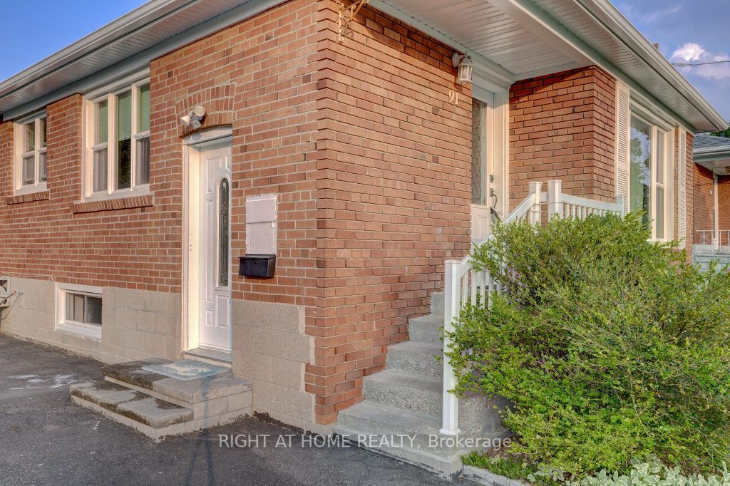 91 Hart Avenue