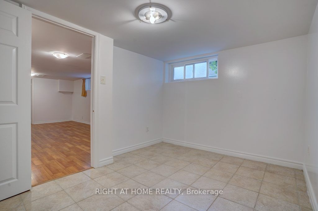 91 Hart Avenue