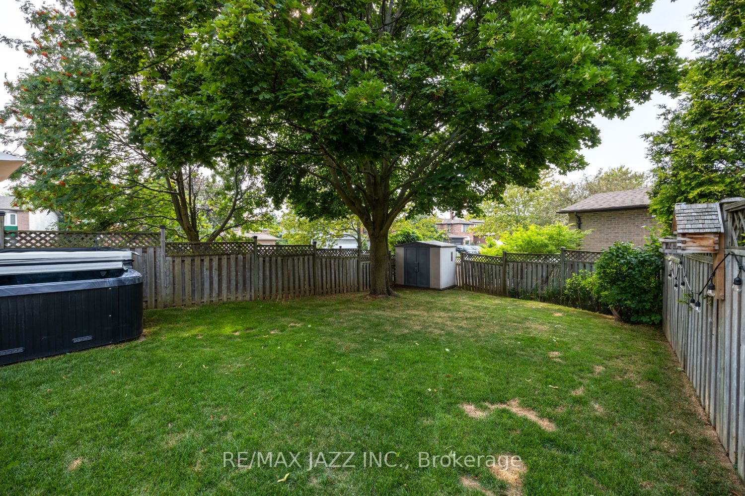 788 Attersley Dr