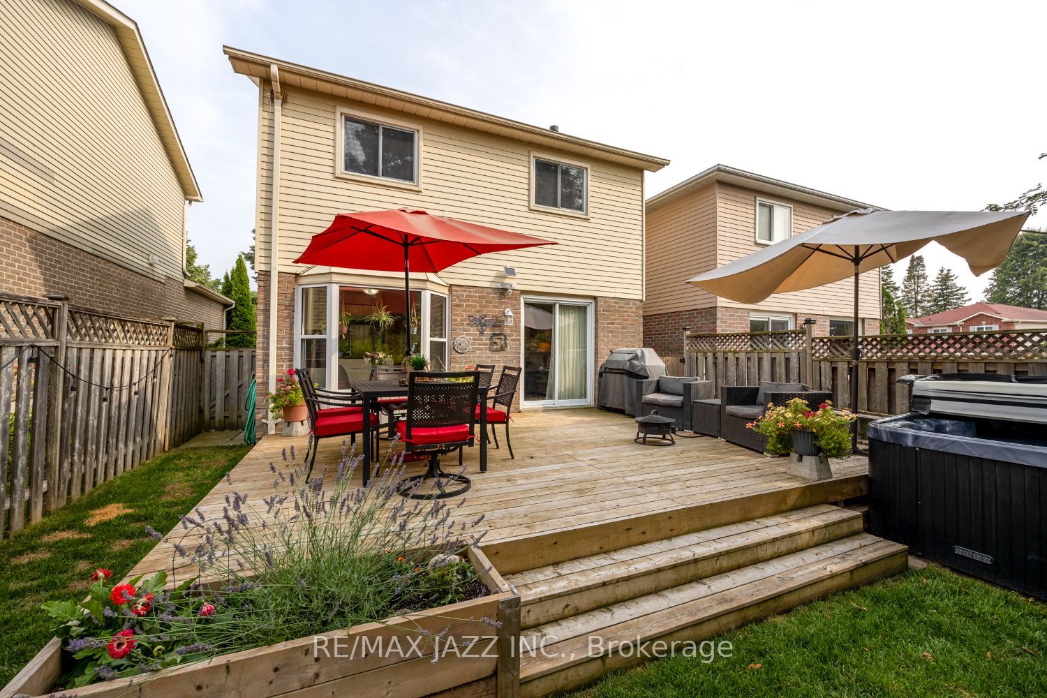 788 Attersley Dr